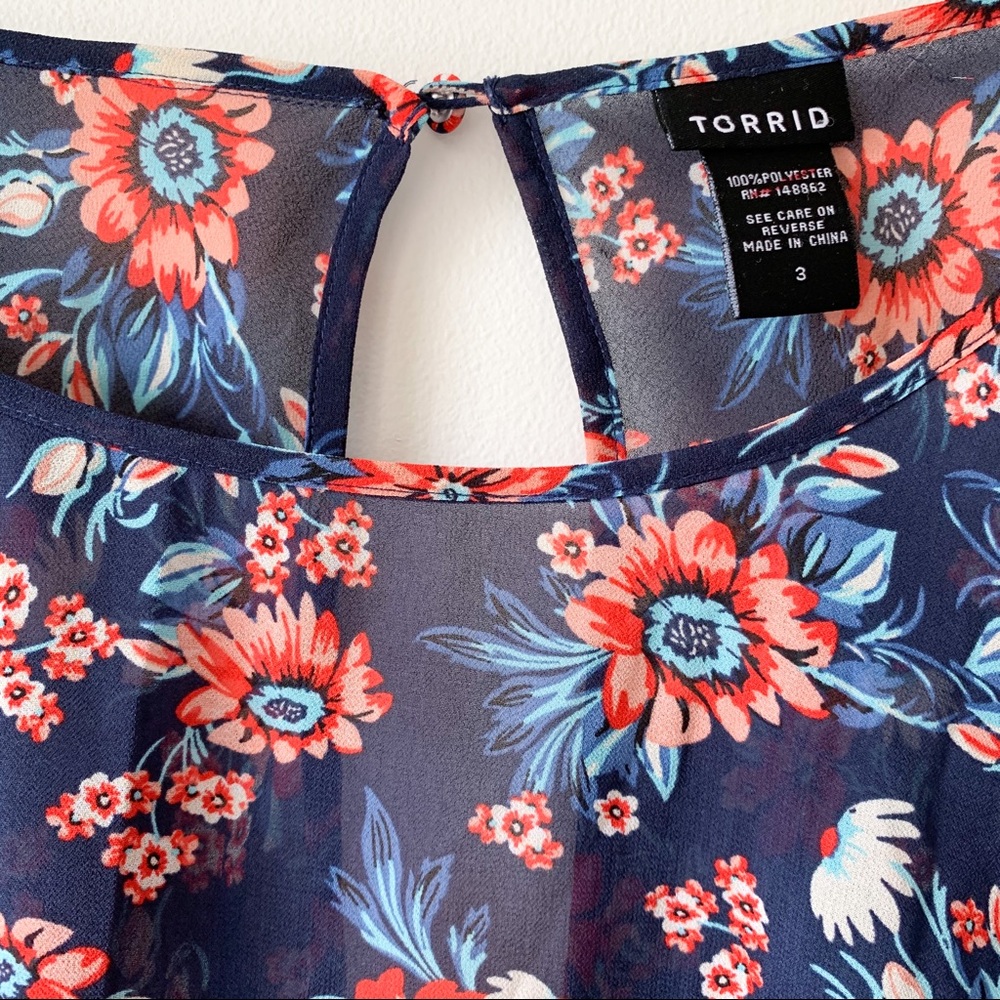 Torrid Floral Chiffon Drape Back Top - Picture 6 of 10